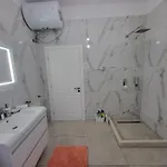 Ndoni فيلة بيرات