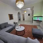 Ndoni بيرات