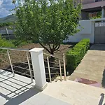 Ndoni Villa *